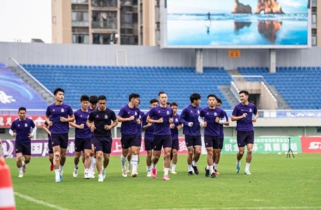 500网-申花全华班战足协杯 吴金贵：要做好防守部署