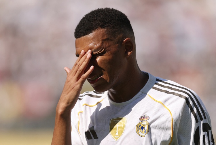 500万网彩票-国王杯早早出局！姆巴佩来皇马后拿2冠丢7冠，本赛季还剩2冠可争